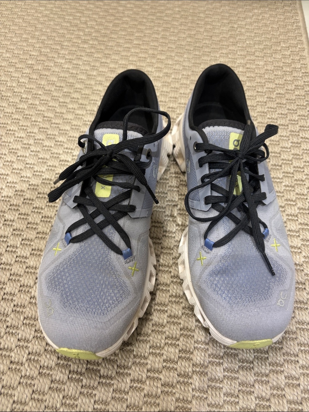 Womens On Cloud Lightweight Gray Athletic Sneakers with Black Accents